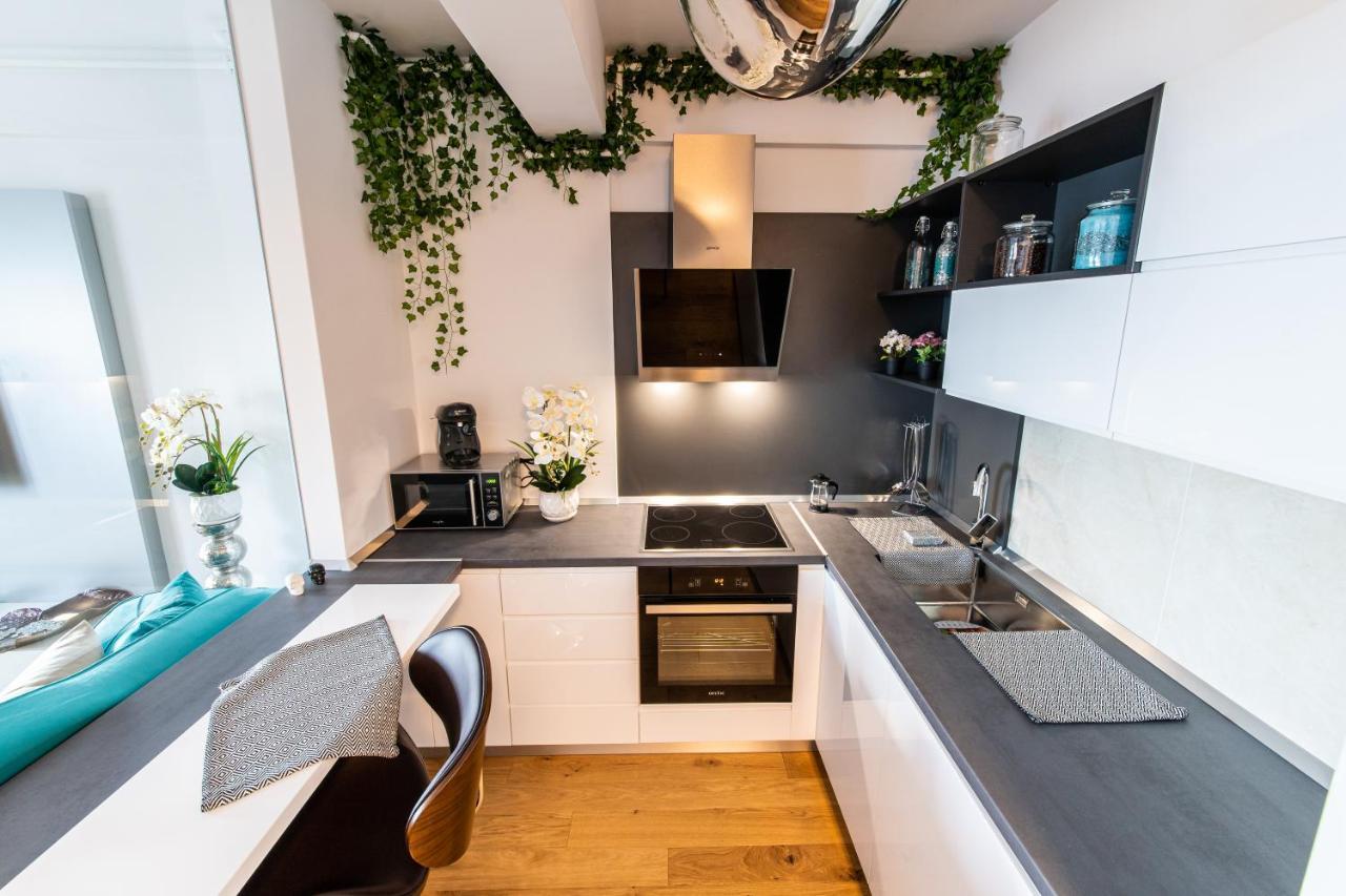 North 26 - Aviatiei Appartement Boekarest Buitenkant foto